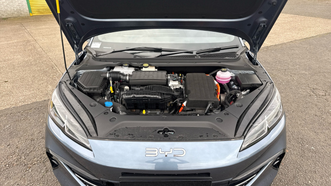 BYD Seal 6 1.5 DM-i Boost 4dr e-CVT Saloon - Image 8